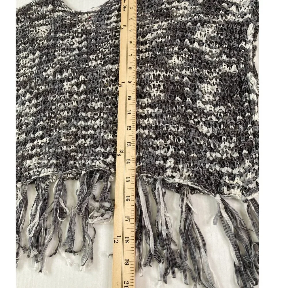 Justice Girls XS/S Black White Marled Open Knit Fringe Poncho Sweater Top Boho
